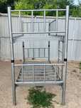 Продам двухъярусные кровати