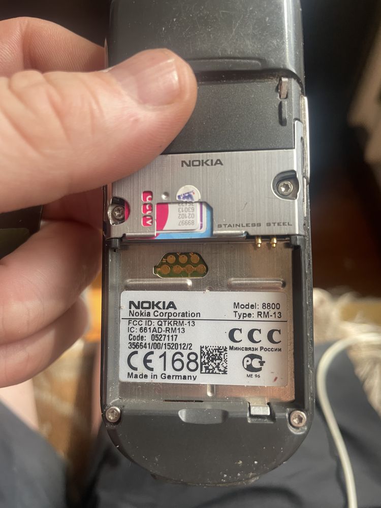 Продам легенду Nokia 8800 в хорошем состоянии оригинале