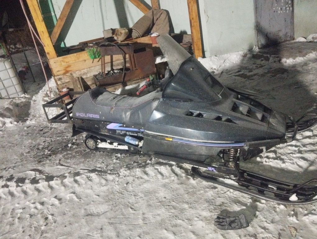 Обменяю снегоход Полярис