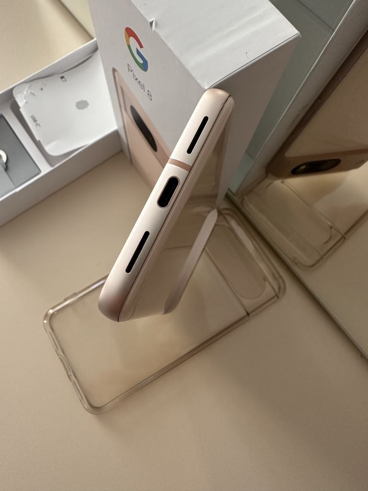 Продам Google Pixel 8