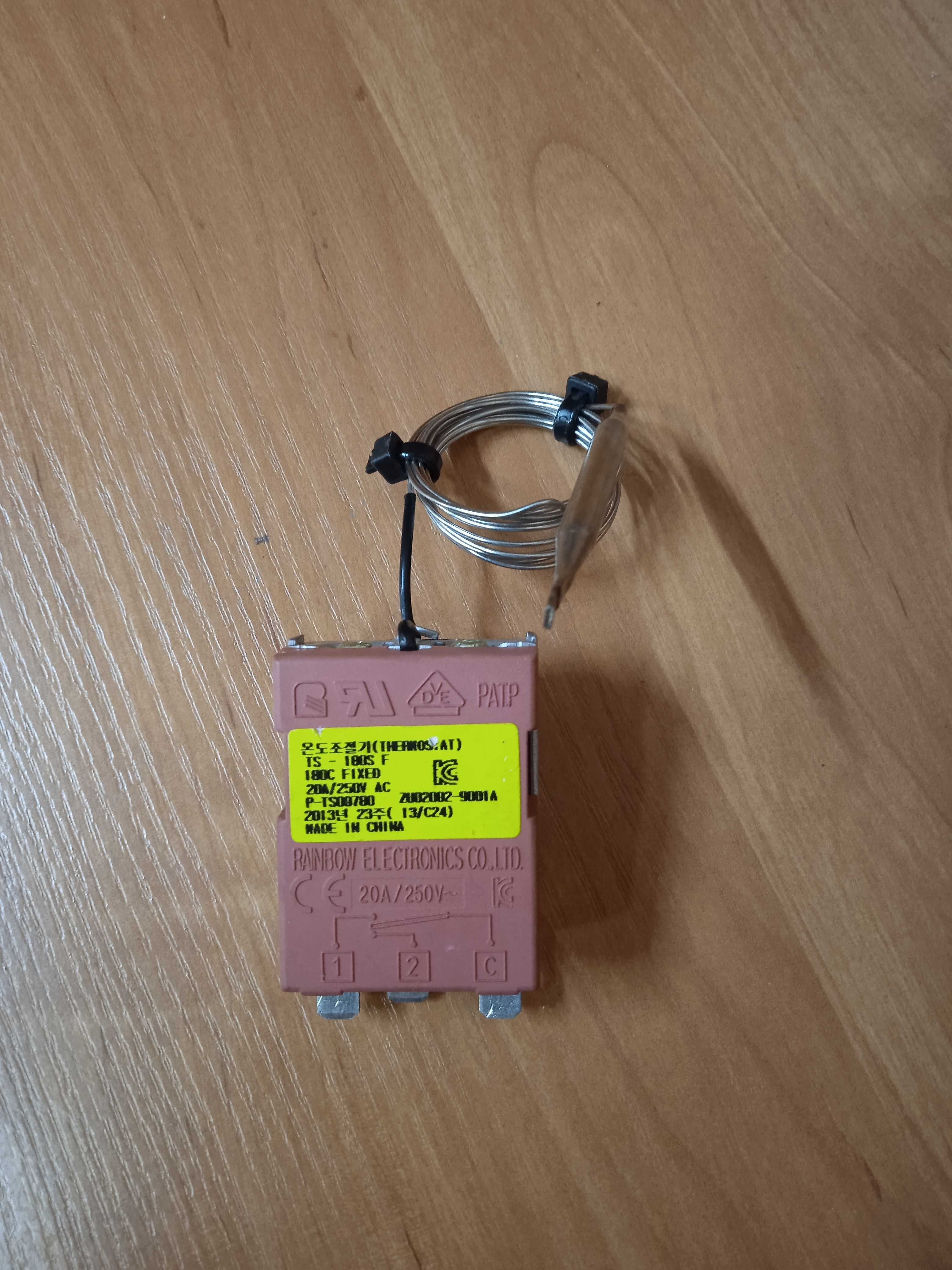КИП, термостат для пара, до 
180 градусов C, 220V, 20A, FIXED 20A/250V