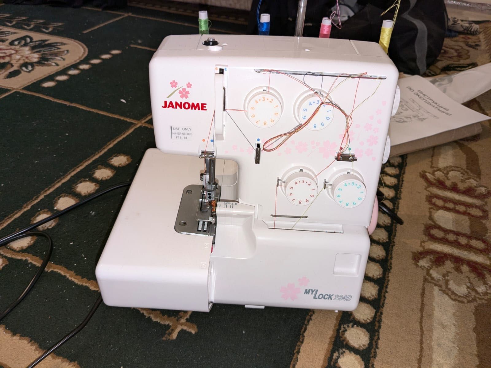 СРОЧНО!! Швейная машина Janome 331 + оверлок Janome ML 204D