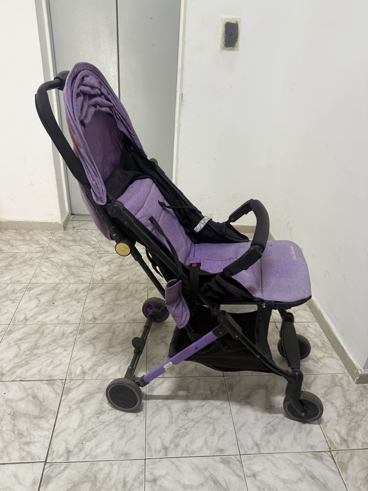 Продам прогулочную коляску