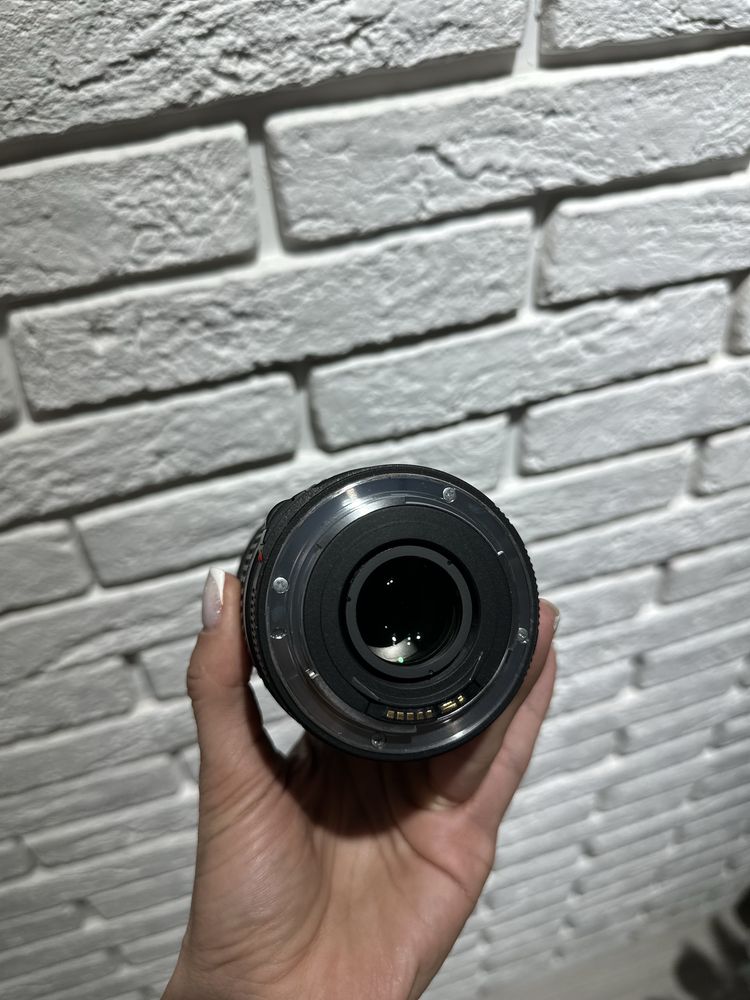 Объектив Tamron 28-75 mm