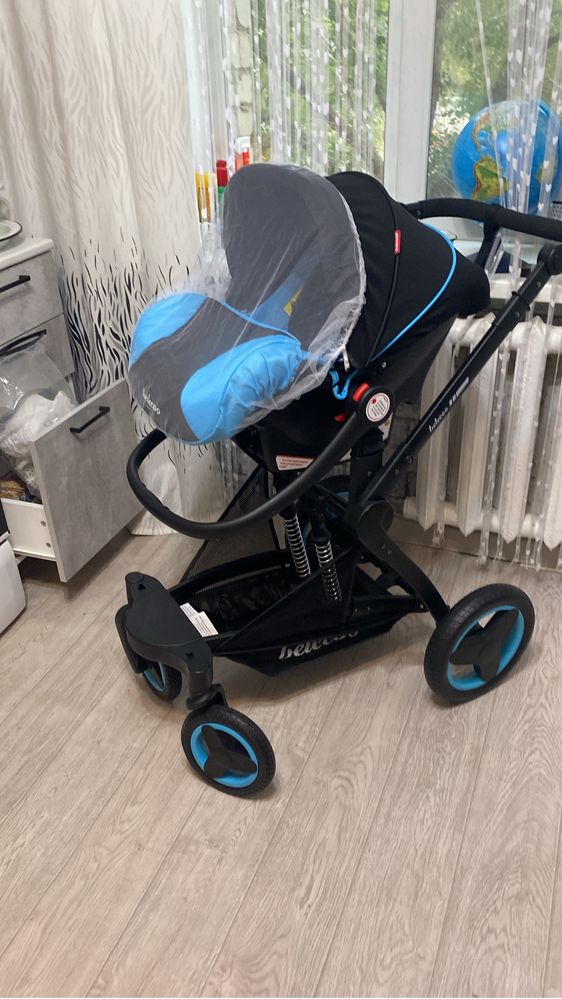 Продам коляску 3в1