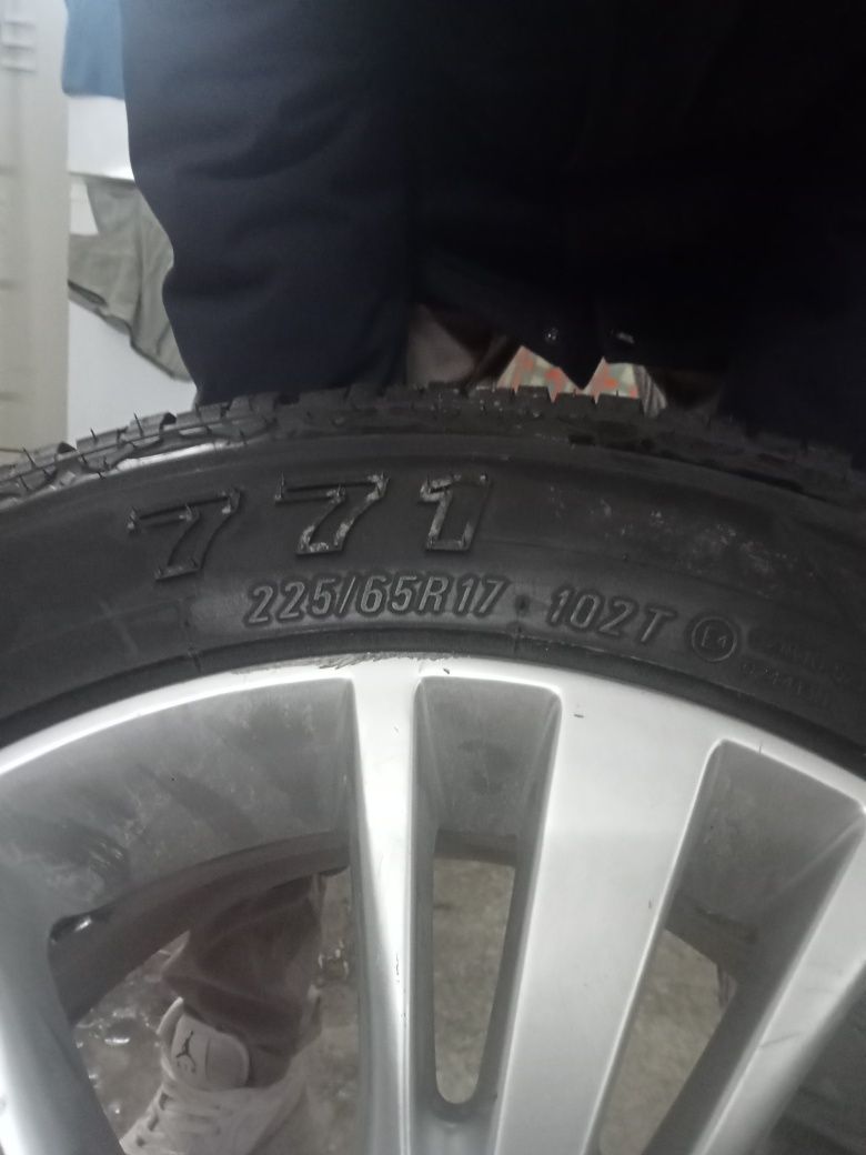 Продам диски с резиной