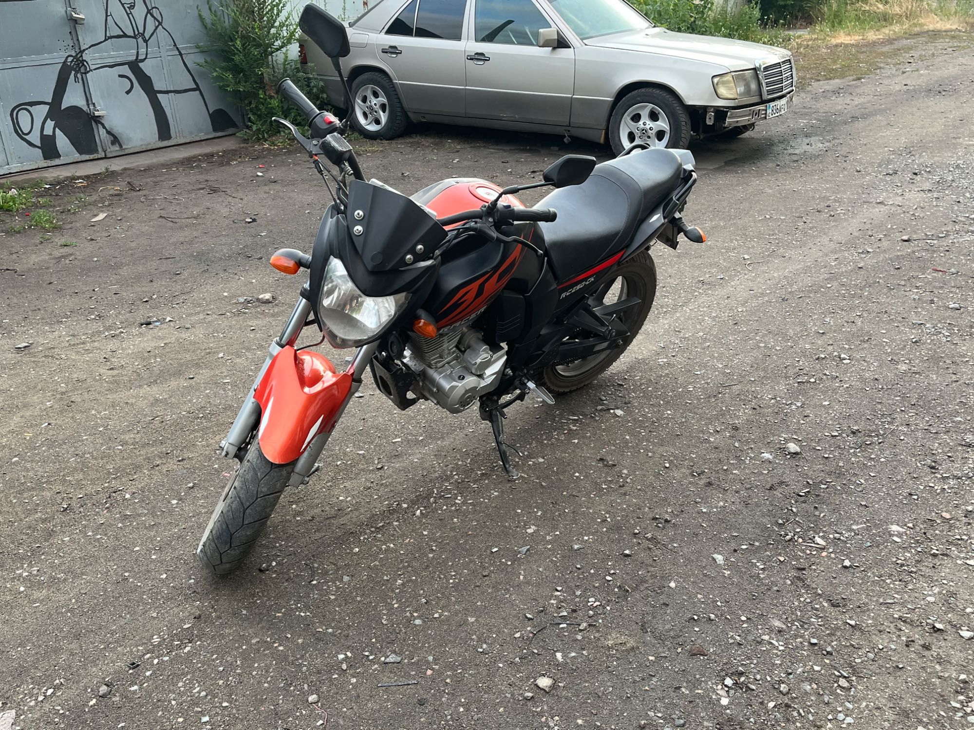 Продам Рейсер нитро 250