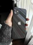Продам Iphone 11