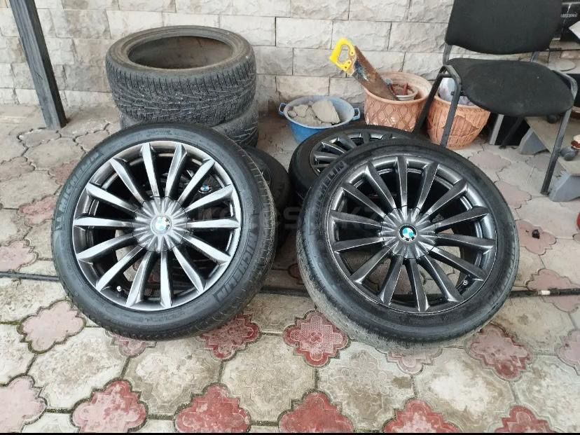 Продам диски с резиной