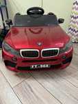 Электромобиль BMW бордовый