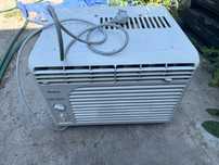 Кондиционер оконный Elenberg фреон - R410A