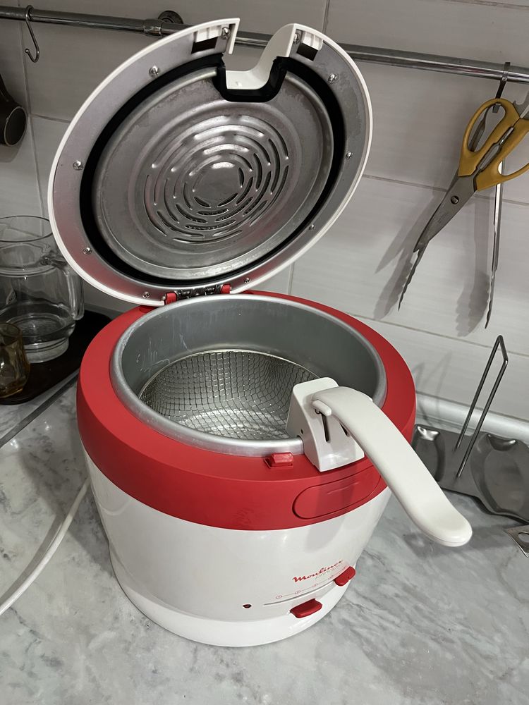Продам фритюрницу