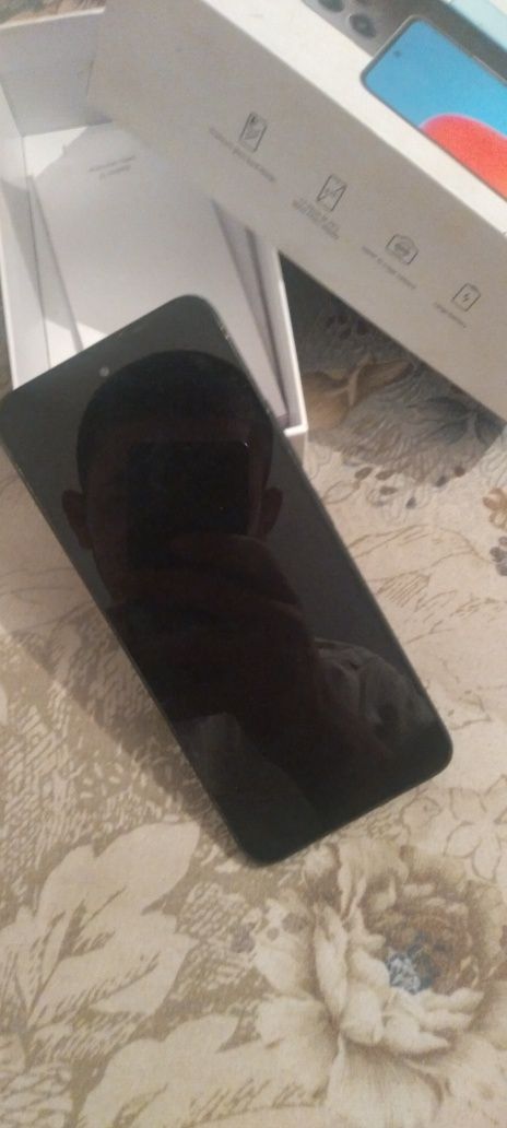 Redmi 12 палата сгарел