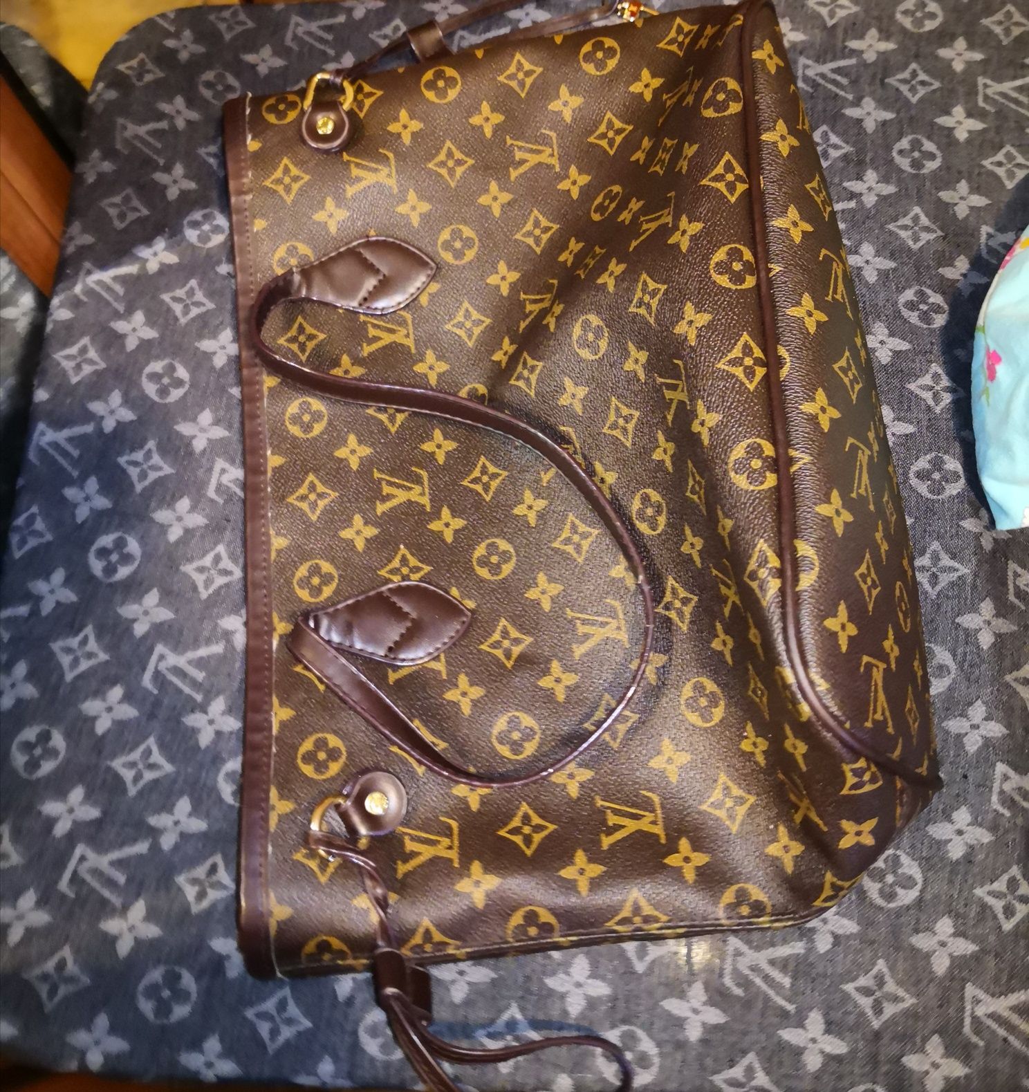 Сумка тотум в стиле Lv