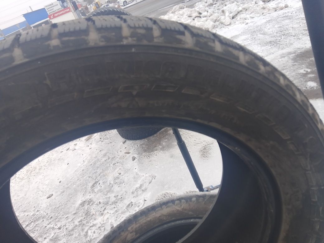 Продам шины, в отличном состоянии
