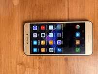 Прдается телефон huawei