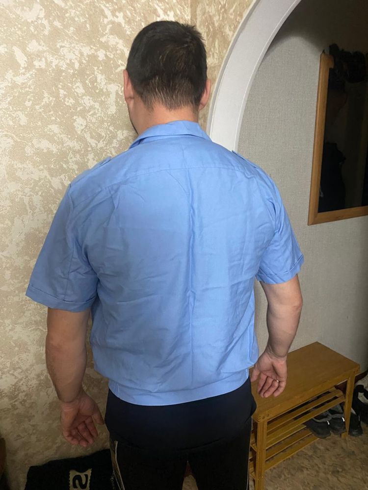 Продаи мужские рубашки