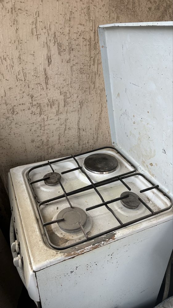 Двер,выходной двер