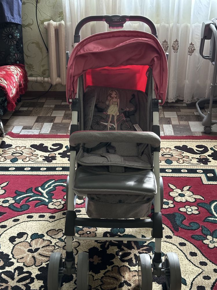 Продам коляску детскую