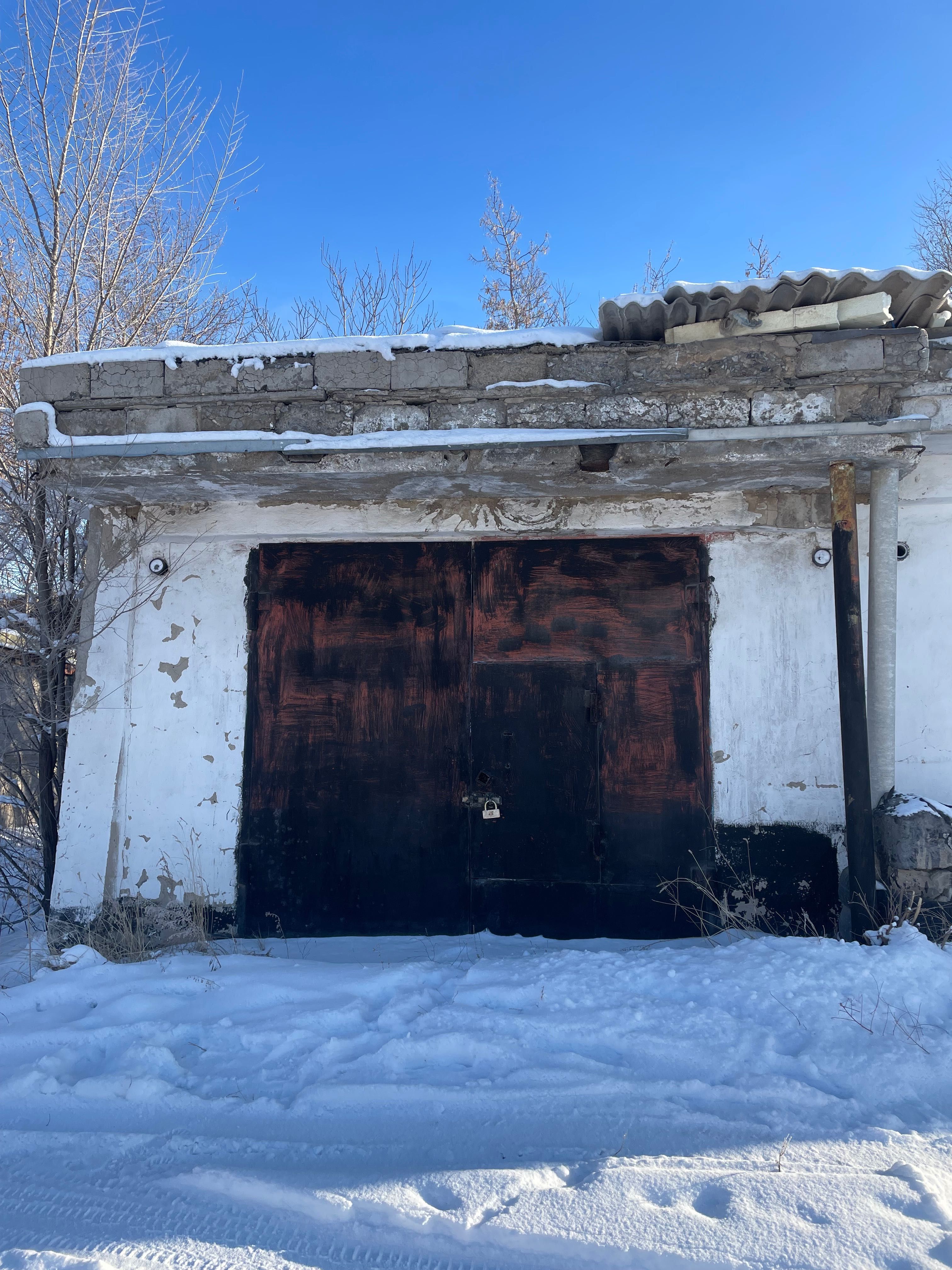 Продам капитальный гараж, большой