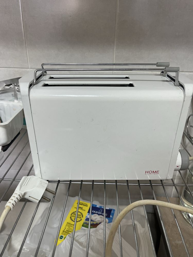 Продам тостер красивый