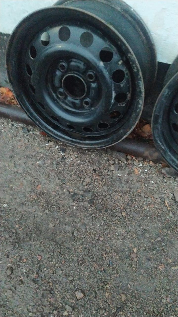 Диски.          .