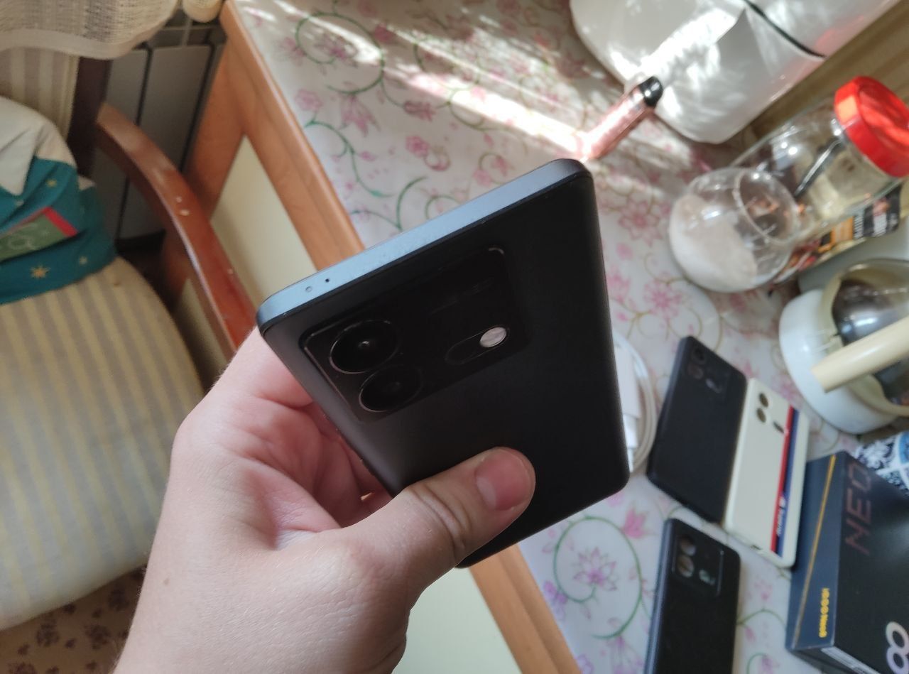 Смартфон Iqoo neo 8 12/256