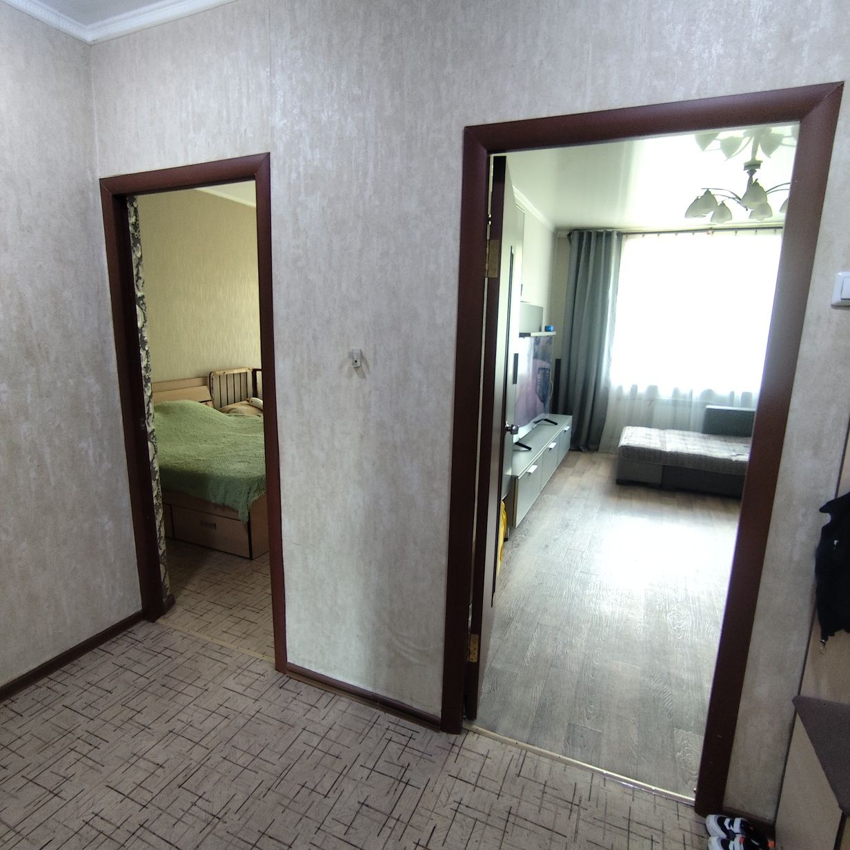 Продам 2-х квартиру, сталинка