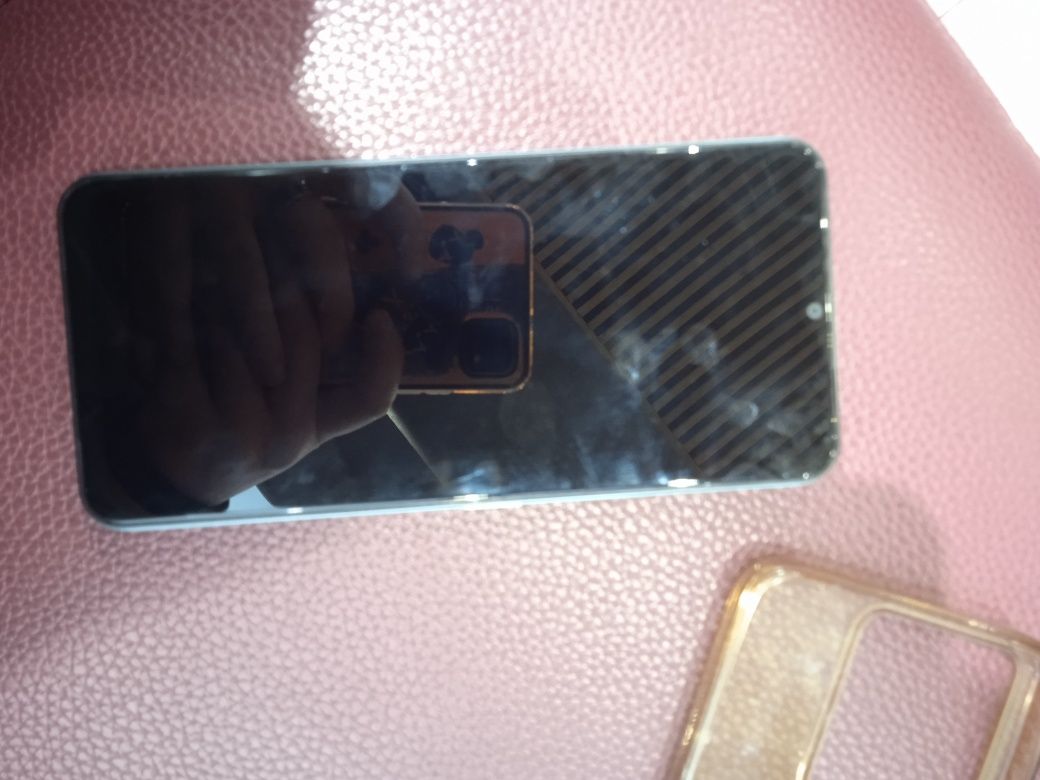Продам vivo y22 целый
