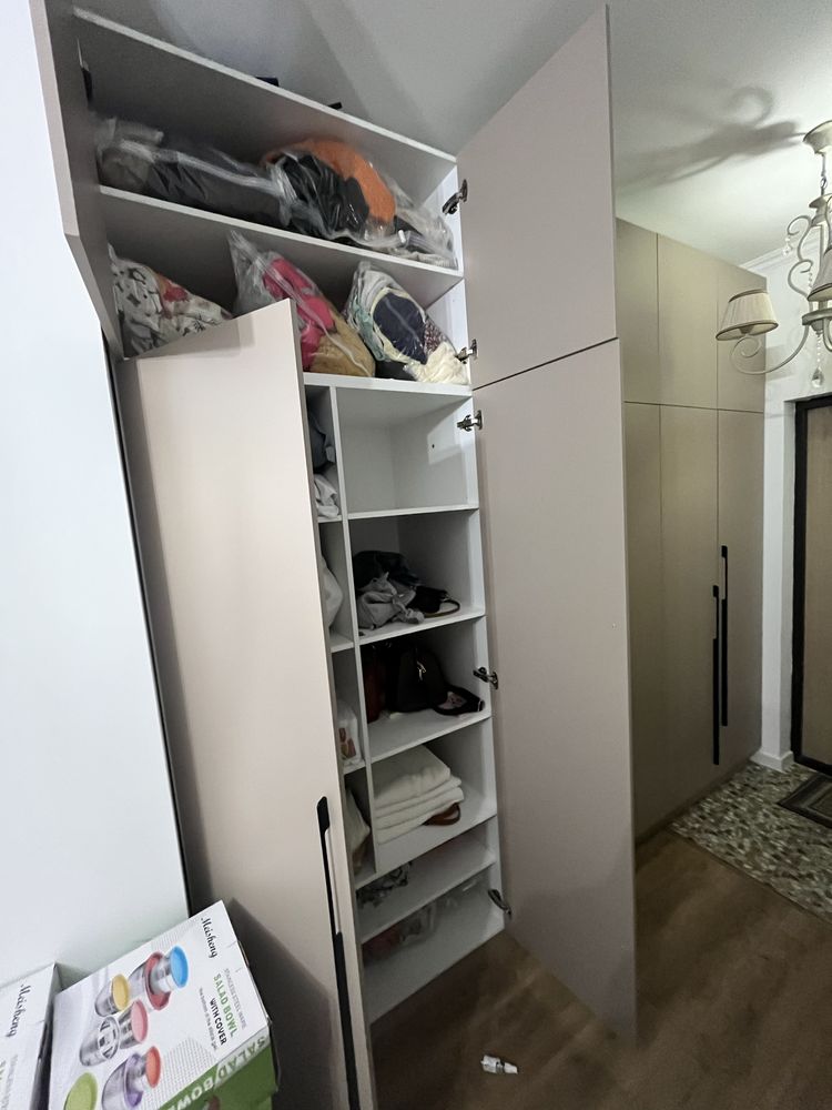 продам шкаф в прихожую
