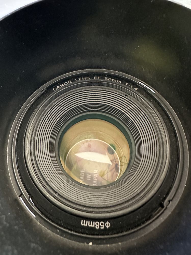 Объектив продам CANON 50 mm