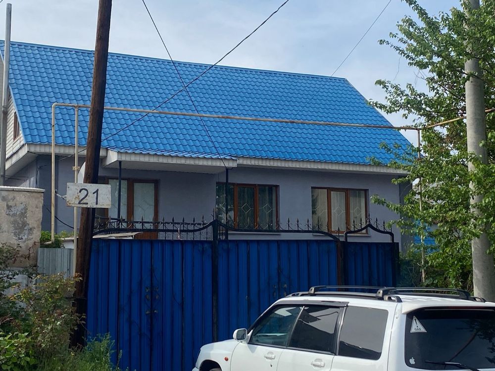 Продам дом (имеется времянка и баня) Срочно!!!