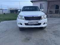 Hilux 2008.        .