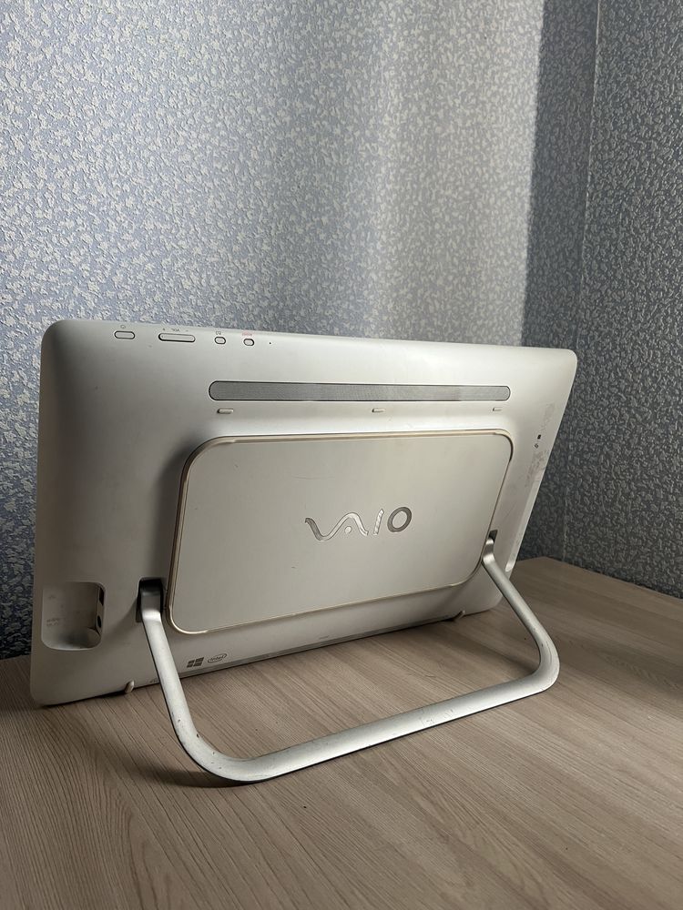 Компьютер в отличном состоянии Sony vaio svj202 сенсорный моноблок