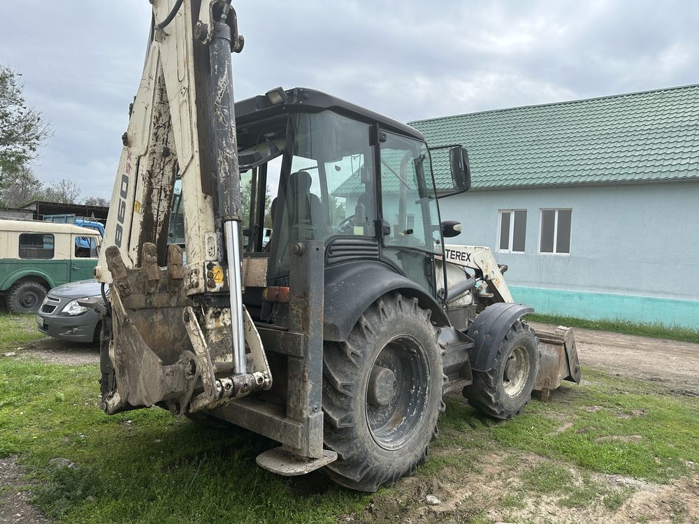 Услуги эксковатор-погрузчика и фронтального погрузчика