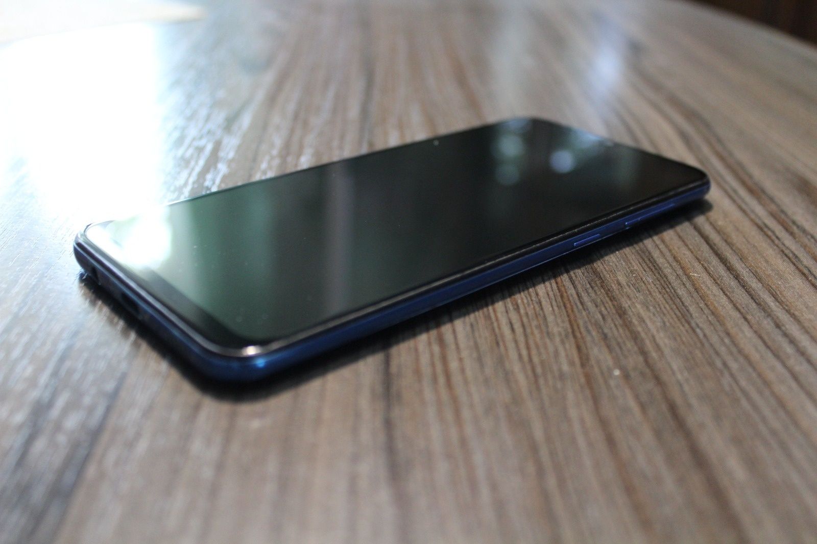 Смартфон Samsung A50 64 Gb