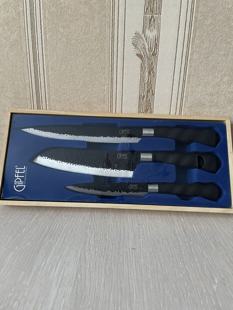 Продам ножи.