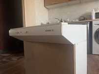 Козырьковая вытяжка Bosch