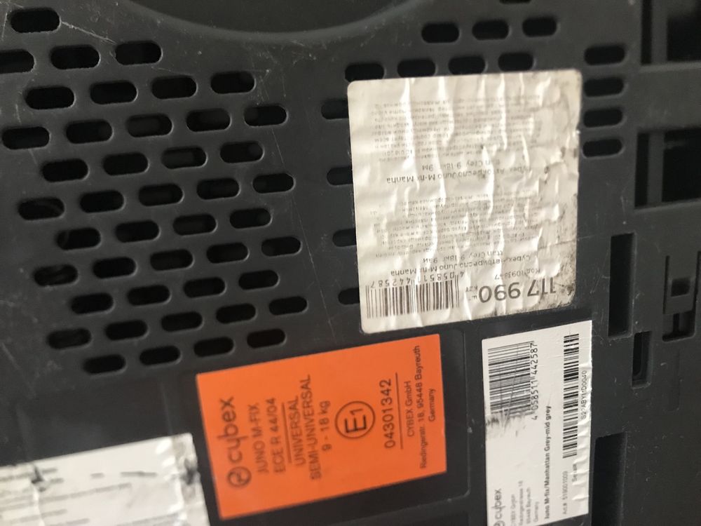 Cybex Автокресло Juno M-fix Manhattan Grey (9-18кг) 9м+