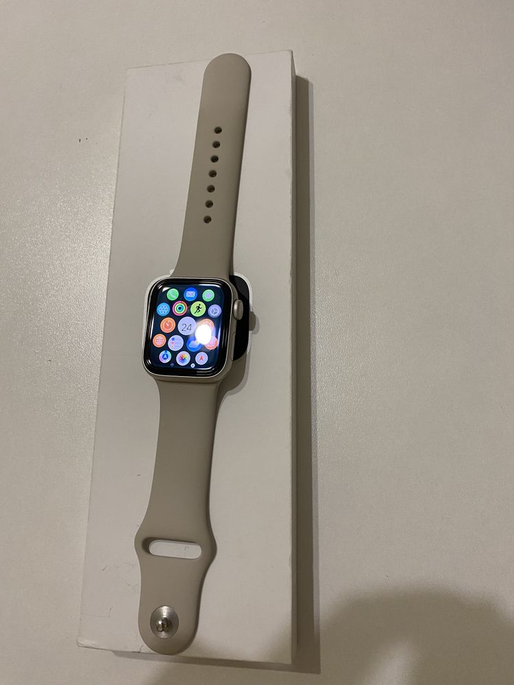 Apple Watch SE (GEN 2)
