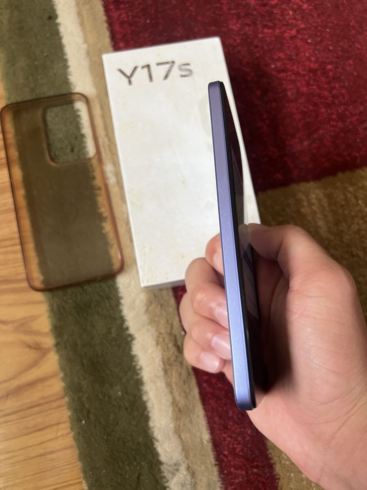Vivo Y17s 128гб озу12гб  жагдай жаксы каролка шнур бар катпайт мыткы