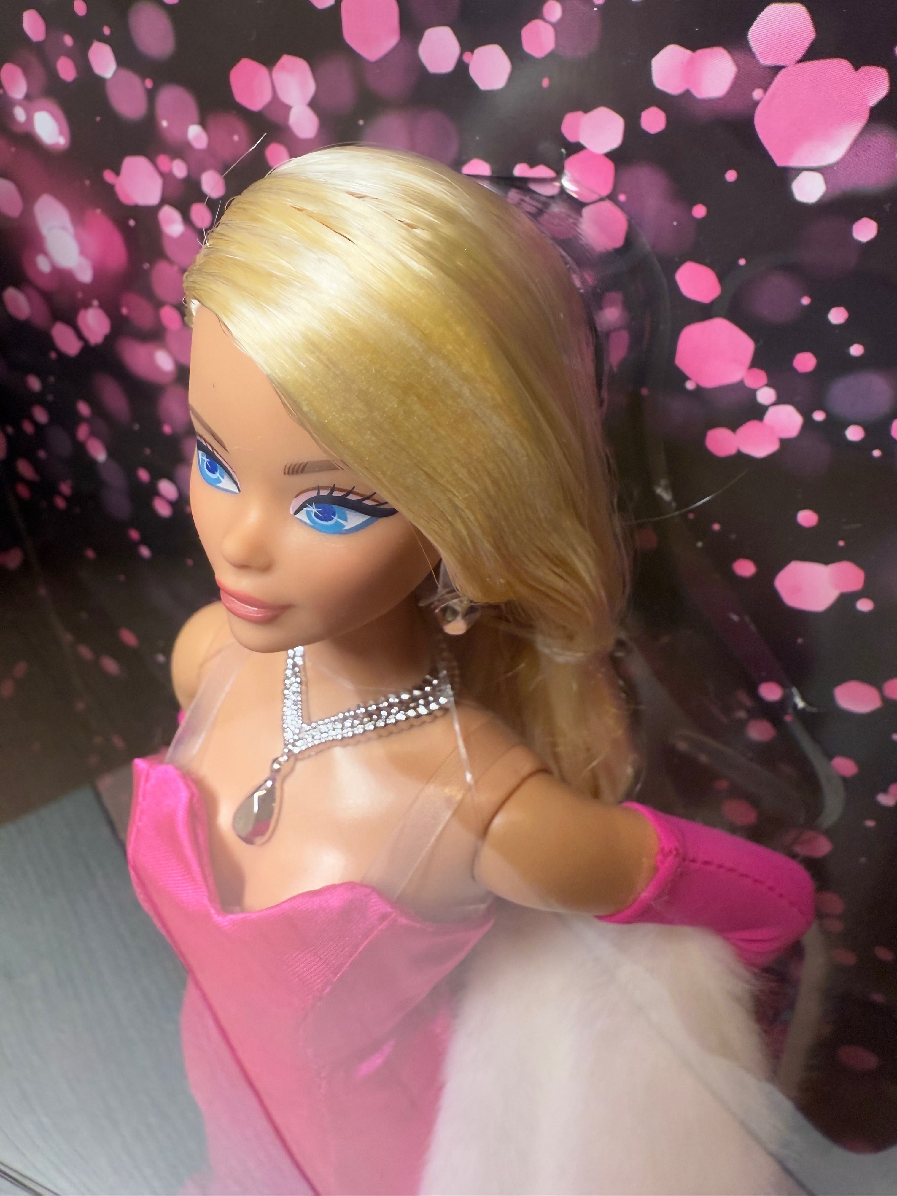 Кукла Barbie Gala Pink Premiere