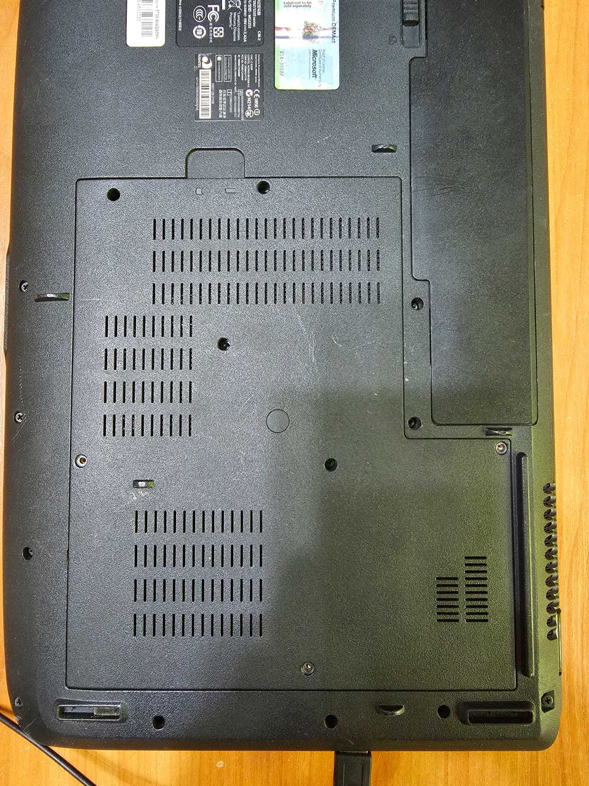 Asus Aspire 5735