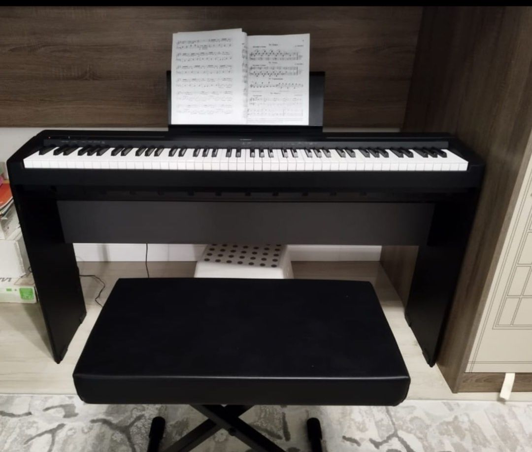 Цифровое пианино Yamaha в отличном состоянии