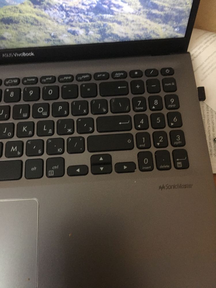 Продам ноутбук Asus vivobook на Ryzen без минусов. Обмен.