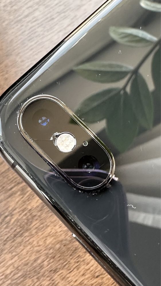 Продам IPhone XS Max 256Gb серый + чехол-аккумулятор белый