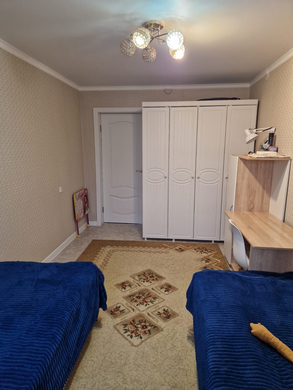 Срочно продам 3х комнатную квартиру в центре
