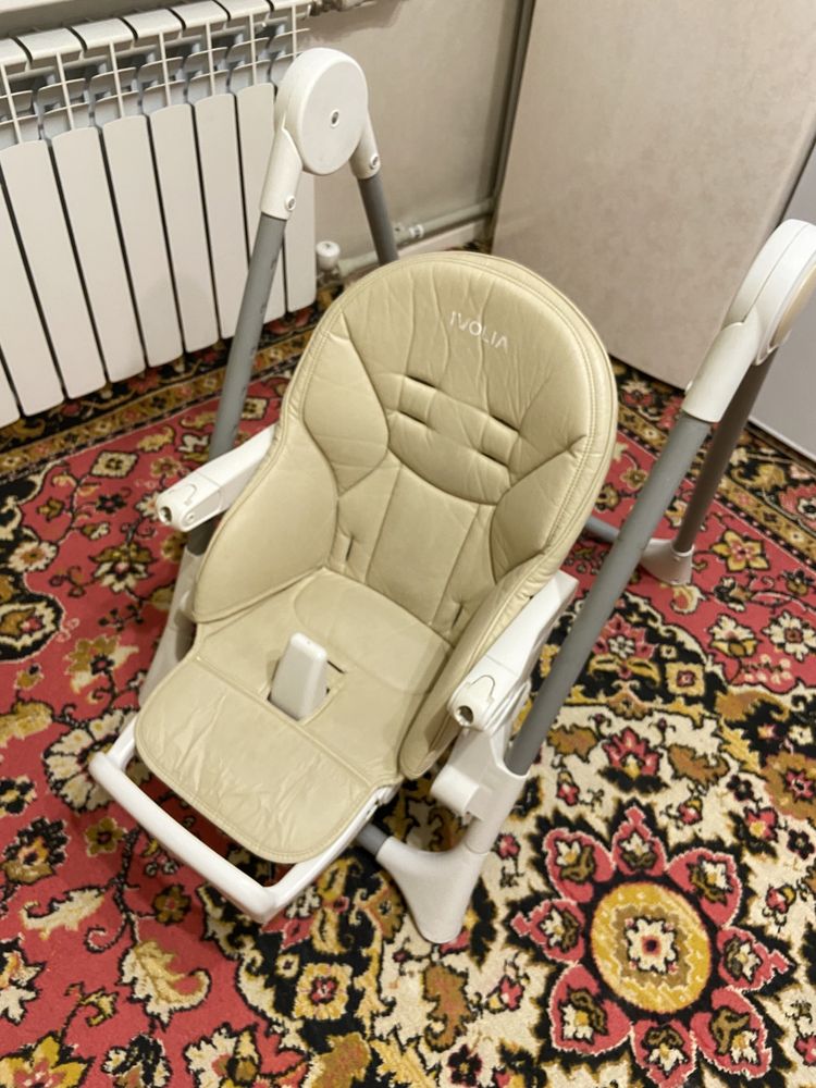 Продам стульчик для кормления