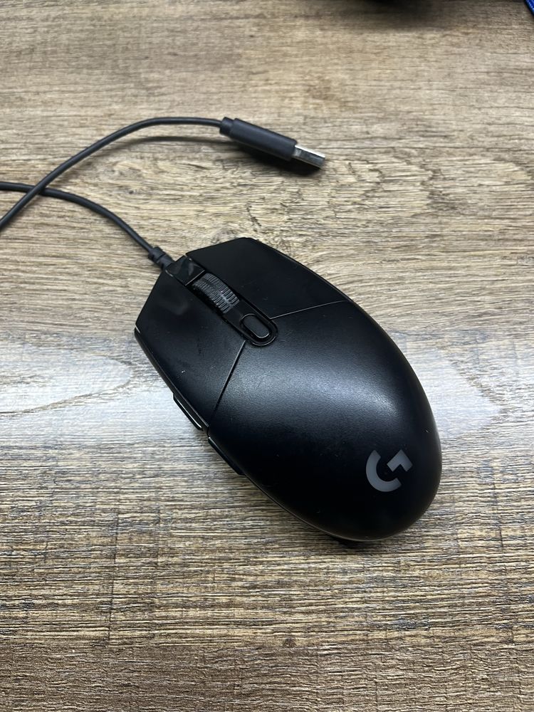 Мышка Logitech G102