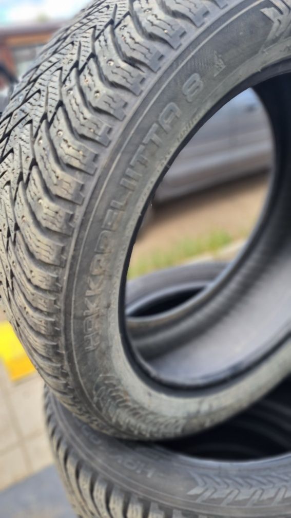 Шины Нокиан хаккапелита 8 шип б.у. 235/50 r 18